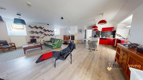 Grande Maison individuelle de 390 m2 sur splendide terrain de