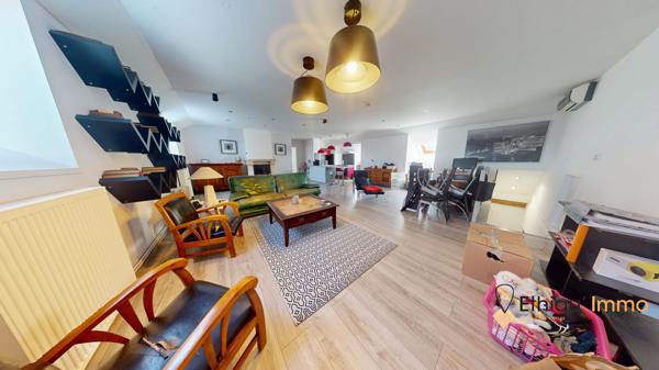 Grande Maison individuelle de 390 m2 sur splendide terrain de