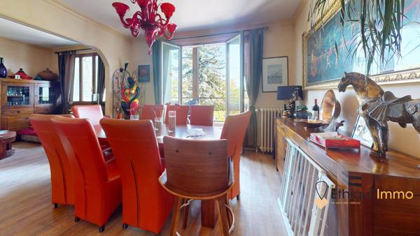 Grande Maison individuelle de 390 m2 sur splendide terrain de