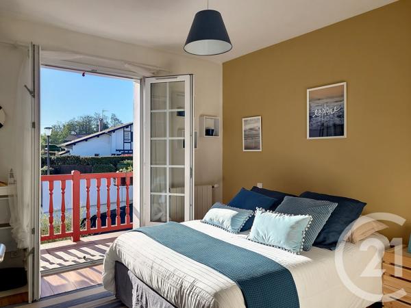 Maison à vendre  9 pièces - 246 m 2   ST PIERRE D IRUBE  - 64
