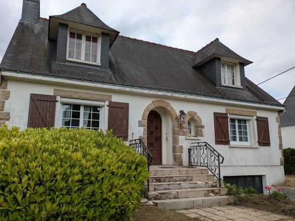 SAINT TUGDUAL MAISON NEO BRETONNE DE 4 PIECES 75 m² ENVIRON VIE DE PLAIN PIED PARCELLE DE 978M²