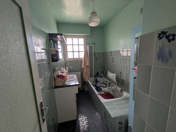 SAINT TUGDUAL MAISON NEO BRETONNE DE 4 PIECES 75 m² ENVIRON VIE DE PLAIN PIED PARCELLE DE 978M²