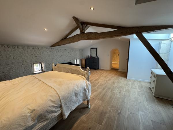 Maison de caractère 186 m² habitables – Terrain de 7 419 m² en partie constructible
