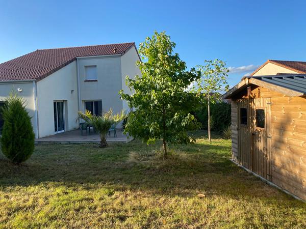 Maison à vendre à Cholet - 6 pièces, 4 chambres, très bon état