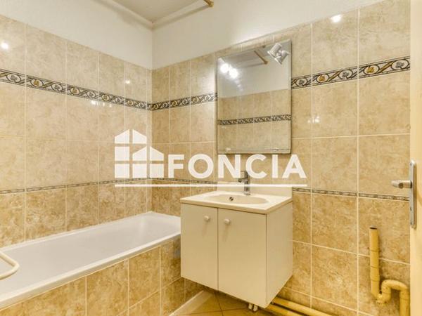 À vendre Appartement 3 pièces 55.44 m² - Vinassan 11110