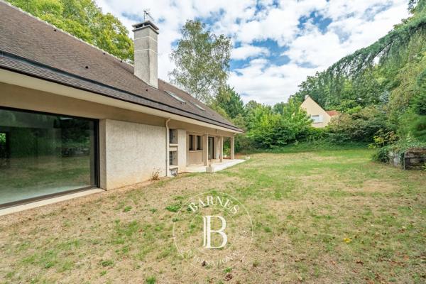 Saint-Germain-en-Laye, Maison 6 Chambres -  265 m² à vendre