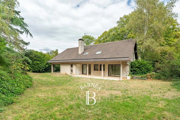 Saint-Germain-en-Laye, Maison 6 Chambres -  265 m² à vendre
