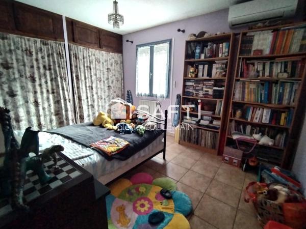 Maison plain pied de 92m² 3 chambres sur 411m² quartier résidentiel