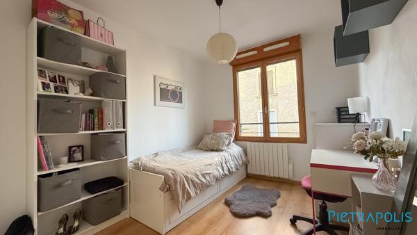 Beau  T4 avec terrasses et box fermé