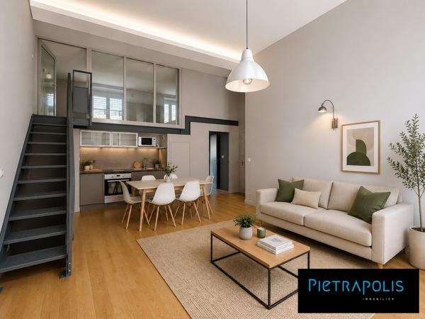 Appartement T3 de  56m2 (66m2 au sol) a deux pas de la Croix Rousse
