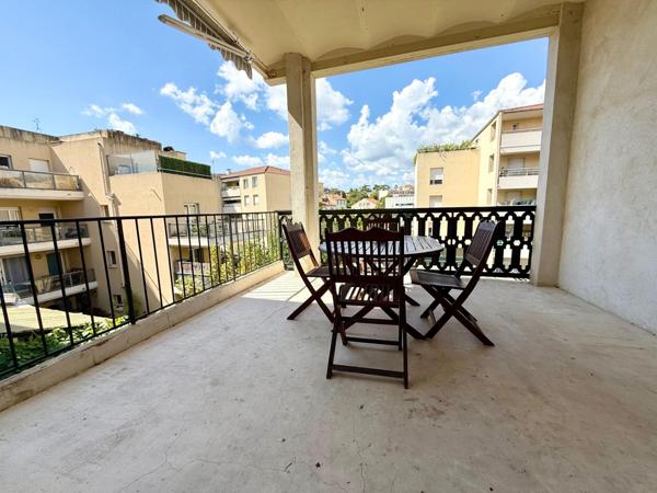 Cannes, appartement 2 pièces  51m²