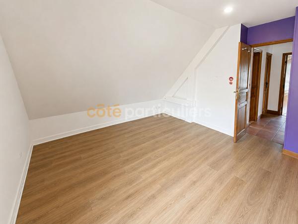 Vente
                Maison151,5 m² - 6 Pièces -
                    ANGERVILLE LA CAMPAGNE (27930)