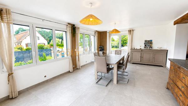 Vente
                Maison151,5 m² - 6 Pièces -
                    ANGERVILLE LA CAMPAGNE (27930)