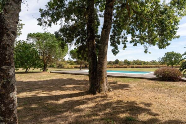 Vente Maison de luxe Saint-Georges-d'Oléron 7 Pièces 240 m²