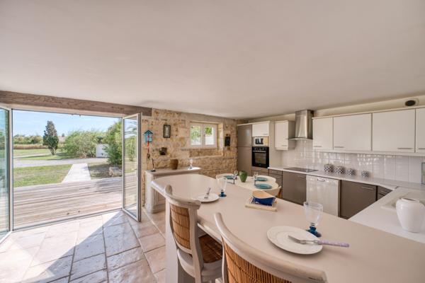 Vente Maison de luxe Saint-Georges-d'Oléron 7 Pièces 240 m²
