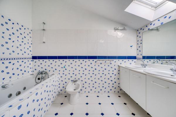 Vente Maison de luxe Saint-Georges-d'Oléron 7 Pièces 240 m²