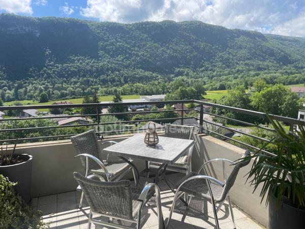 ANNECY - APP 4 P - 82 m² - TERRASSE - GARAGES - VUE PANORAMIQUE MONTAGNES
