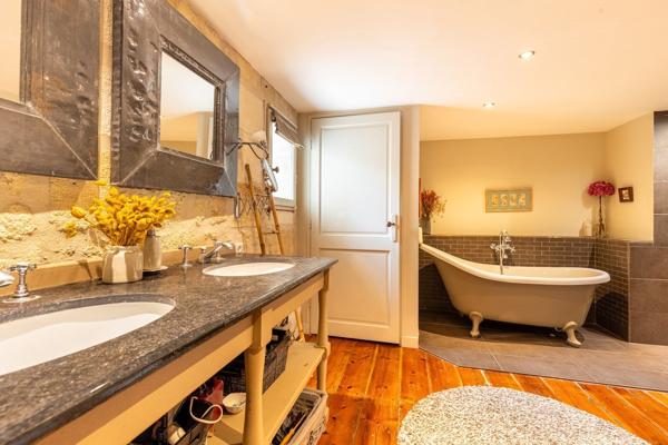 Vente Appartement de luxe Bordeaux 9 Pièces 276 m²