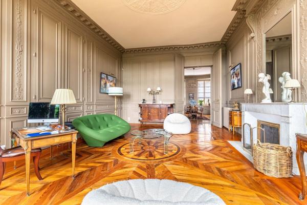 Vente Appartement de luxe Bordeaux 9 Pièces 276 m²