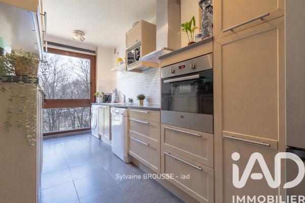Appartement à vendre 5 pièces 90 m² Fontenay-le-Fleury
