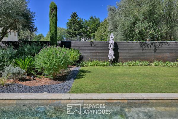 L’Adresse Secrète : maison rénovée à l’esprit loft, jardin et dépendance