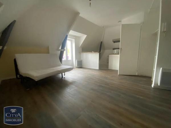 Appartement à louer 1 pièce 18.62m² Brive-la-Gaillarde (19100)