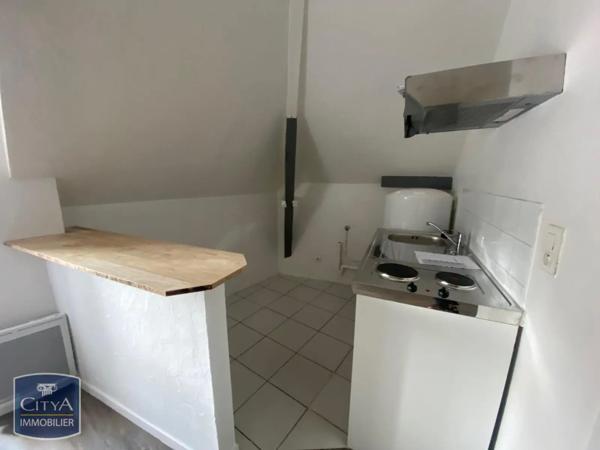 Appartement à louer 1 pièce 18.62m² Brive-la-Gaillarde (19100)
