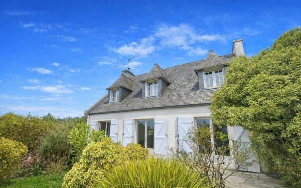 Maison à vendre    5 pièces •  Plougasnou