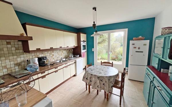 Maison à vendre    5 pièces •  Plougasnou