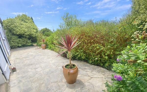 Maison à vendre    5 pièces •  Plougasnou