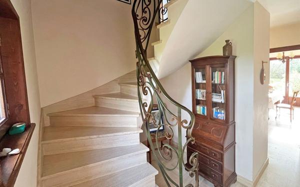 Maison à vendre    5 pièces •  Plougasnou