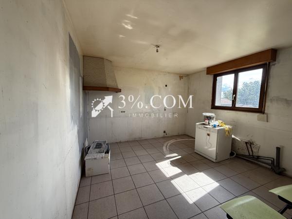 Maison 6 pièce(s) 2 chambre(s) 90 m²