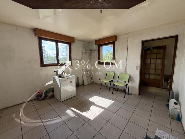 Maison 6 pièce(s) 2 chambre(s) 90 m²