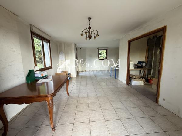 Maison 6 pièce(s) 2 chambre(s) 90 m²