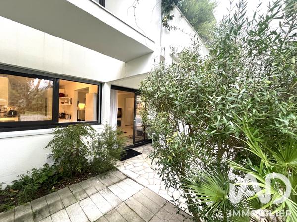 Location appartement 4 pièces 84,38 m² Bordeaux
