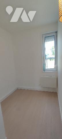 T2-cabine rénové de 47m² avec terrasse de 25m² SUD/OUEST et parking à STELLA-PLAGE