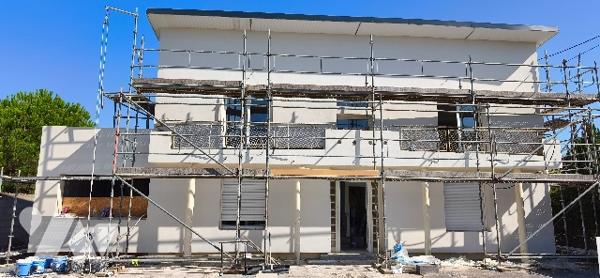 T2-cabine rénové de 47m² avec terrasse de 25m² SUD/OUEST et parking à STELLA-PLAGE