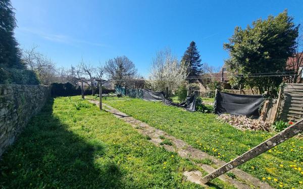 Maison à vendre    5 pièces • 98,78 m2 Saint-Yrieix-la-Perche