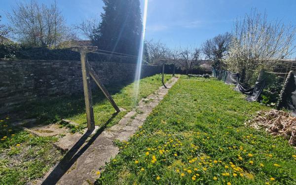 Maison à vendre    5 pièces • 98,78 m2 Saint-Yrieix-la-Perche