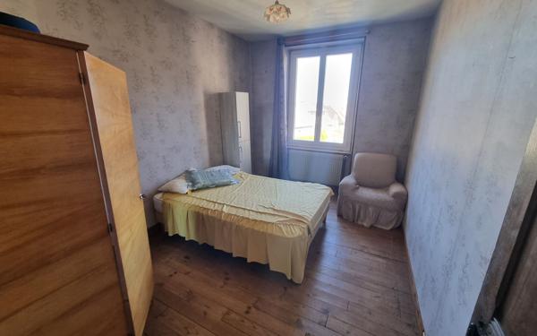 Maison à vendre    5 pièces • 98,78 m2 Saint-Yrieix-la-Perche