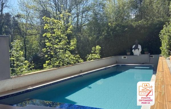 Maison de 241 m²