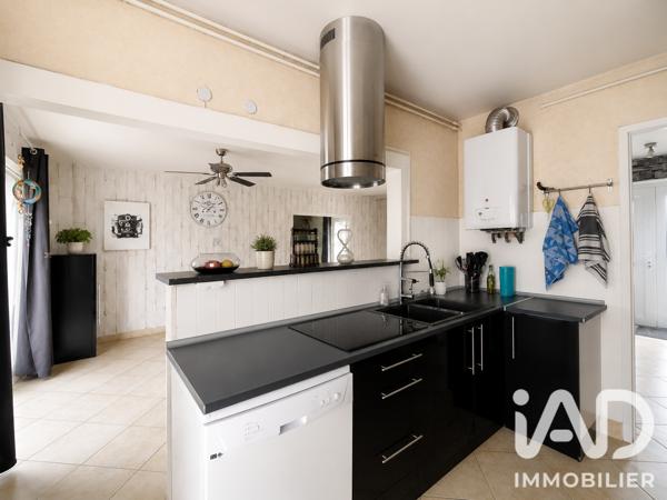 Maison à vendre 5 pièces 87 m² Châlons-en-Champagne