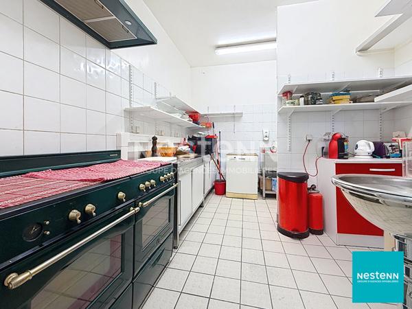 Centre ville de Feurs ancien local d'activité transformé en appartement 89,79 m2