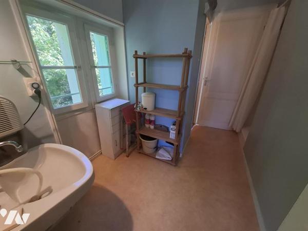 Apt T3 à SAINT GEORGES DE DIDONNE - à 70m à pied de la MER - avec cave et chambre de bonne 
