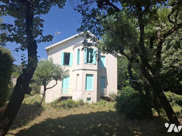 Apt T3 à SAINT GEORGES DE DIDONNE - à 70m à pied de la MER - avec cave et chambre de bonne 