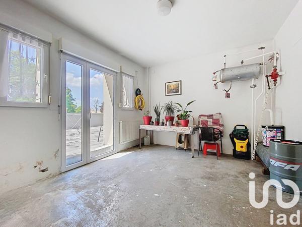 Maison 10 pièces de 430 m² à Farébersviller (57450)