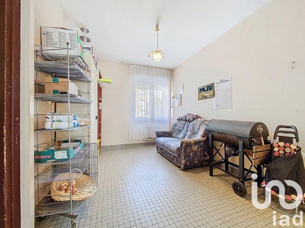 Maison 10 pièces de 430 m² à Farébersviller (57450)