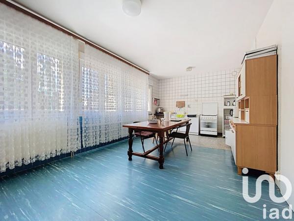 Maison 10 pièces de 430 m² à Farébersviller (57450)