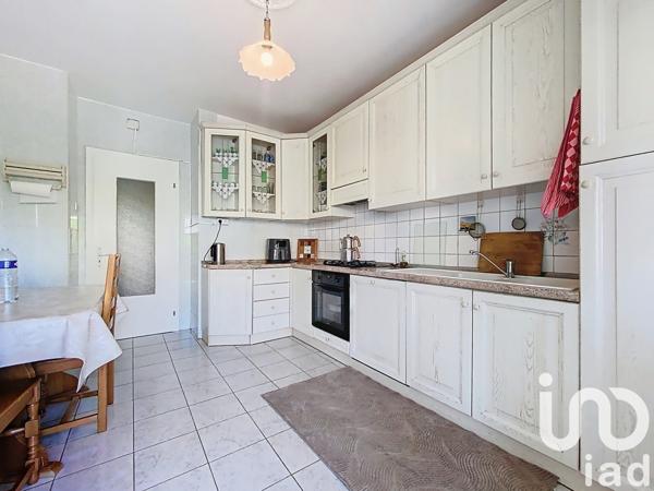 Maison 10 pièces de 430 m² à Farébersviller (57450)