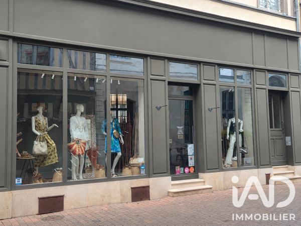 Habillement, Textile​ à vendre 80 m² Troyes
